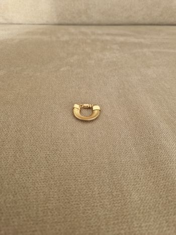 Boucle d'oreilles dorée vintage