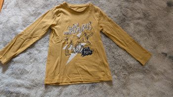 T-Shirt manches longues Gémo taille 6 ans