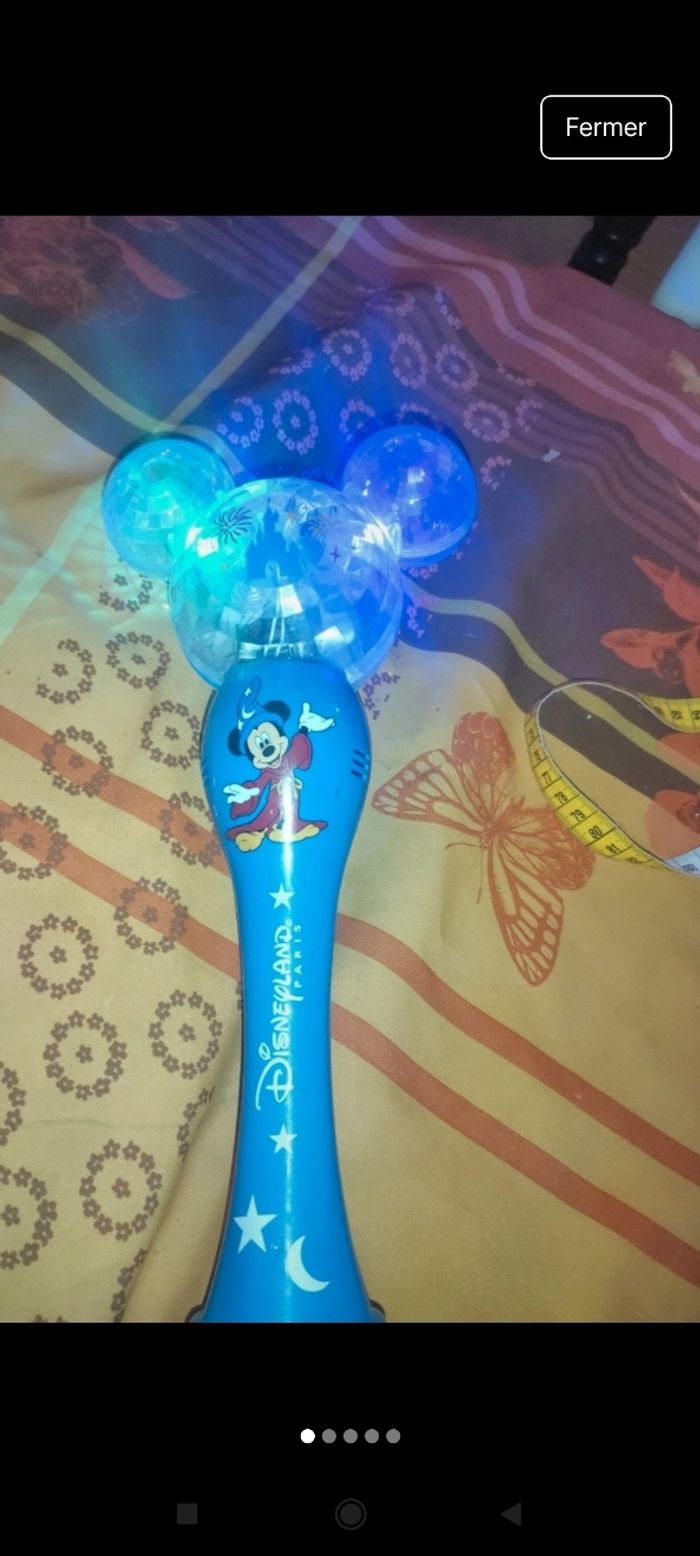 Jouet lumineux Disneyland Paris j9 - photo numéro 3