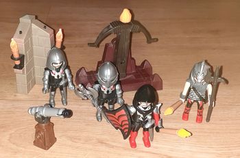 Chevaliers + armes Playmobil