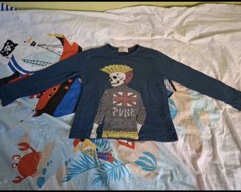 T shirt manches longues  7 ans