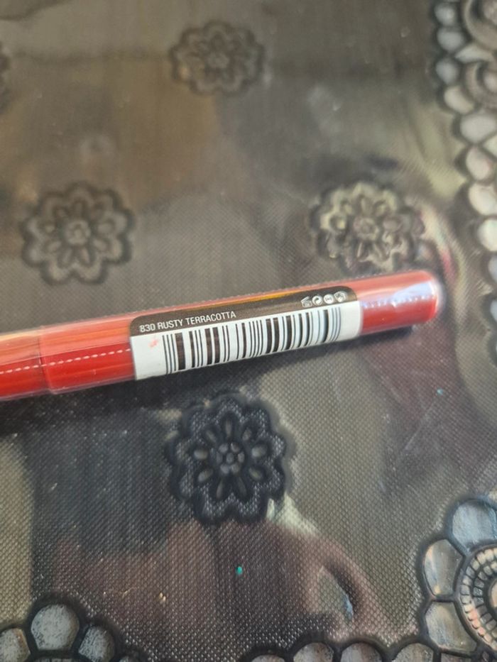 Maybelline crayon automatique - photo numéro 3