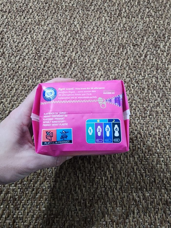 Serviettes hygiéniques - photo numéro 5