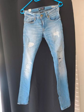 Jean destroy Kaporal