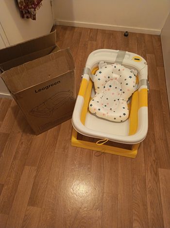Baignoire bébé pliable avec coussin