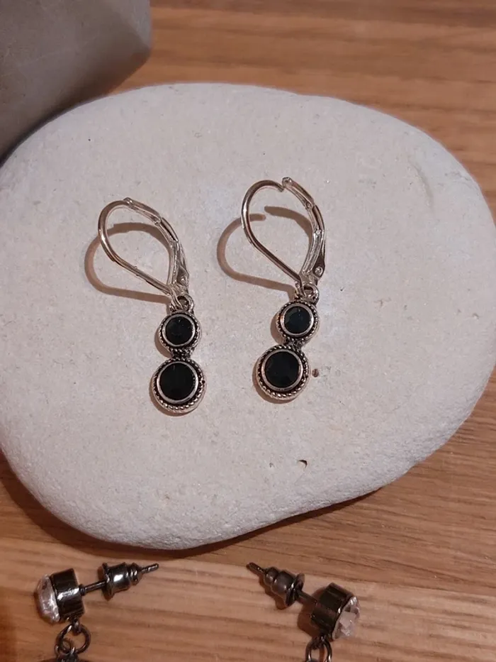 boucles d'oreilles neuves🎁🎄 - photo numéro 3