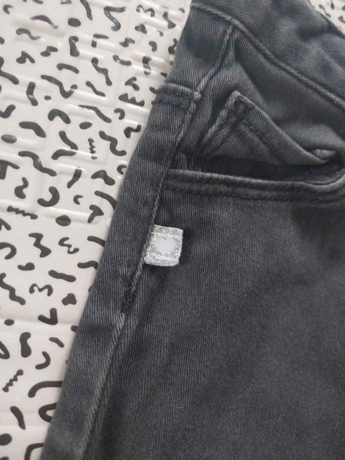 Jean gris fille 18 mois – BY GÉMO - photo numéro 2