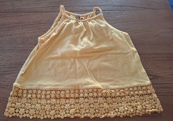 Débardeur / top jaune fille avec dentelle