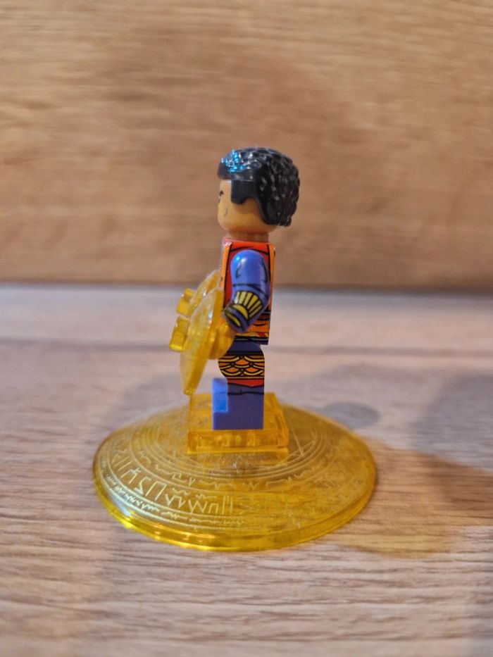 Figurine type lego Wong Dr Strange Marvel - photo numéro 4