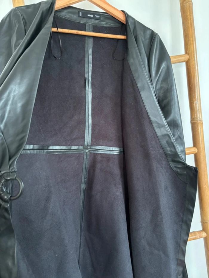 Robe noire en simili cuir - Mango taille L - photo numéro 6