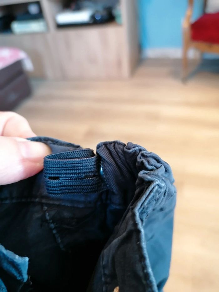 Pantalon noir - photo numéro 4