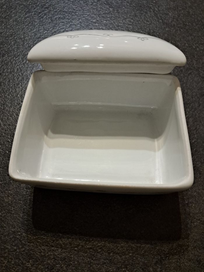 Joli Pot en céramique peint à la main - photo numéro 2