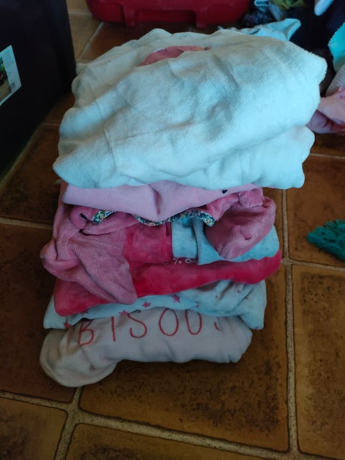 Lots de pyjama - photo numéro 2