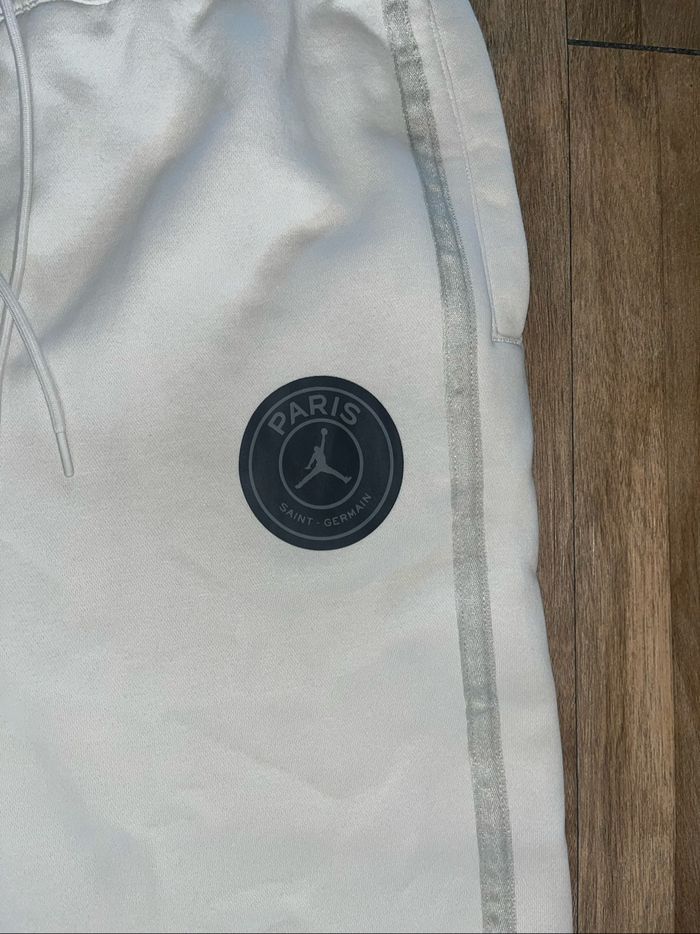 Survêtement Paris saint germain - photo numéro 2