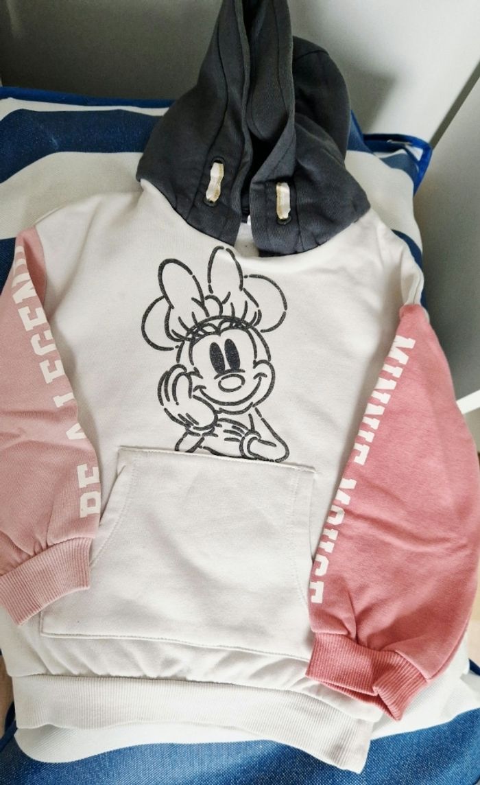 Sweat a capuche Disney 3 ans - photo numéro 4