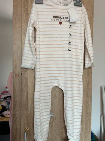 Pyjama bébé
