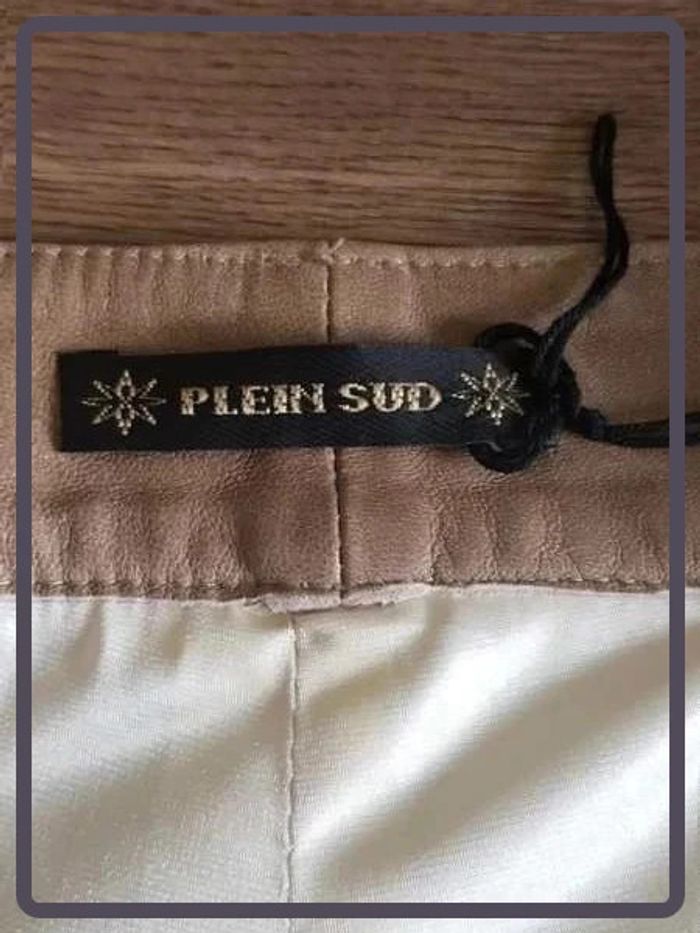 Jupe Plein Sud en cuir très bon état taille 38 - photo numéro 3