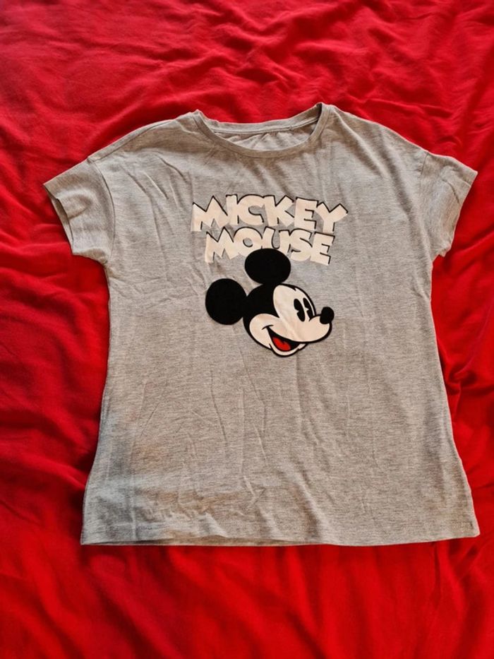 T-shirt disney springfield taille XS