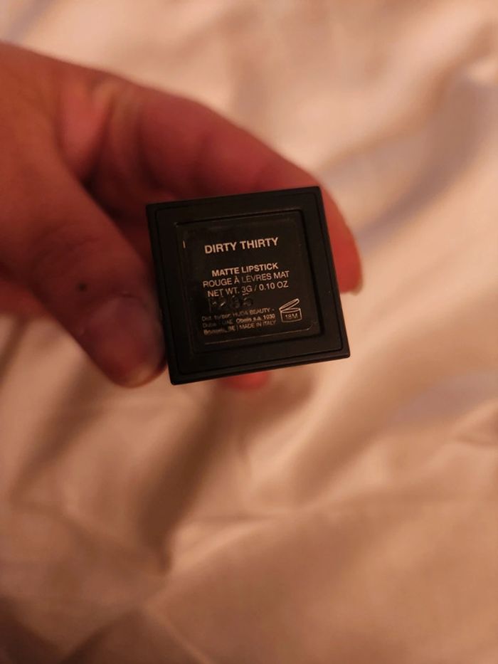 Rouge à lèvres huda beauty - photo numéro 2