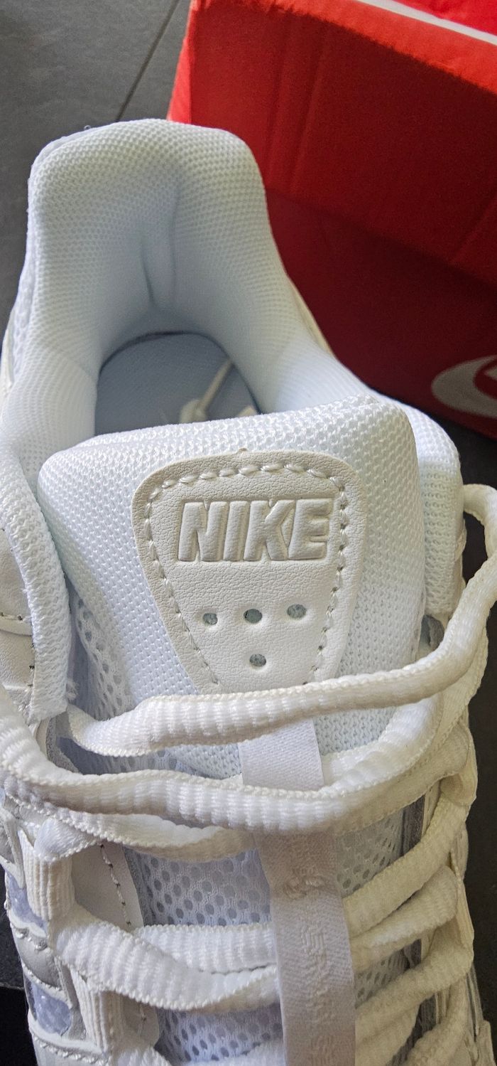 Nike P-6000 blanche - photo numéro 2