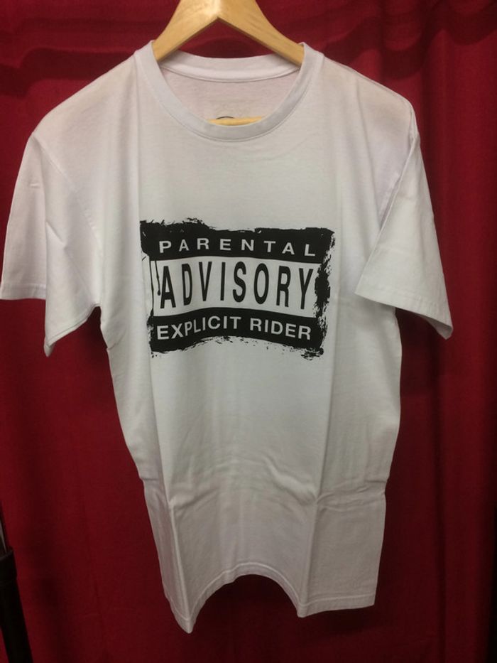 T-shirt rider