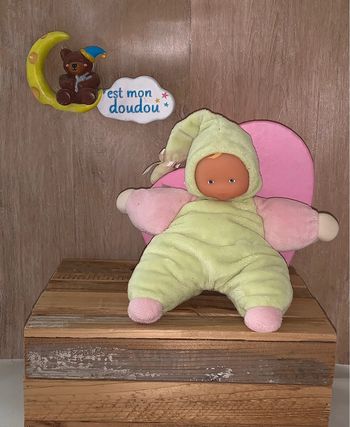 COR143 doudou poupee corolle