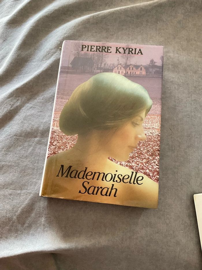 #Mademoiselle Sarah pierre Kiria - photo numéro 2