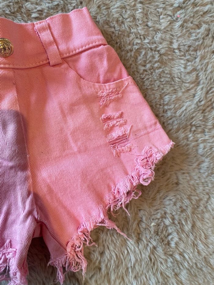 Short fille - photo numéro 4