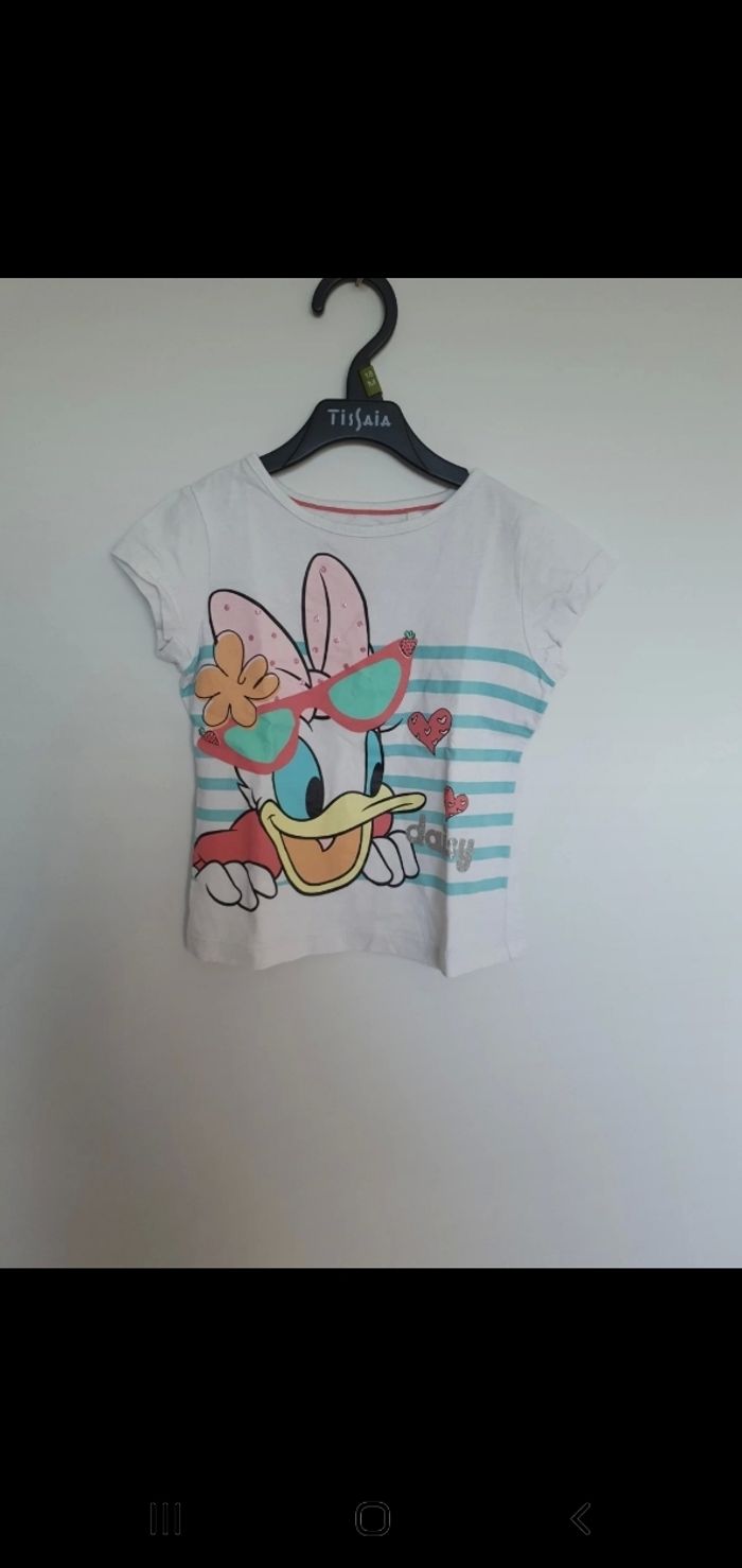 Tee-shirt tête de daisy 4 ans disney