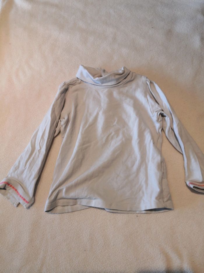 Sous pull gris et rose