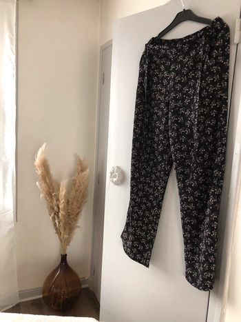 Pantalon fluide fleuris