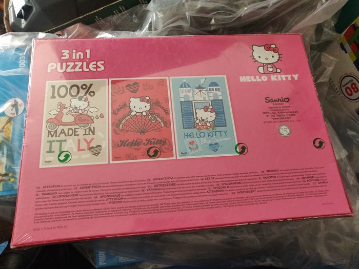 Puzzle hello Kitty neuf 3*100 pieces - photo numéro 2