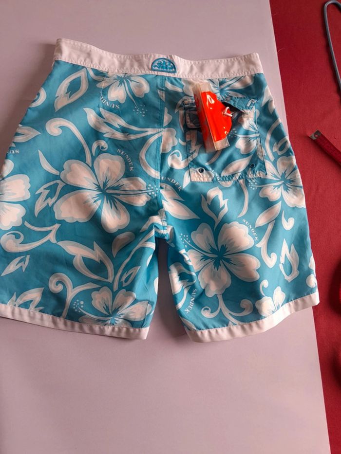 Short de bain Sundek imprimé taille 30 - photo numéro 2