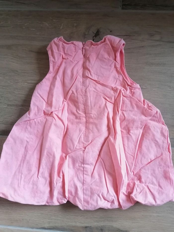 Robe rose - photo numéro 2
