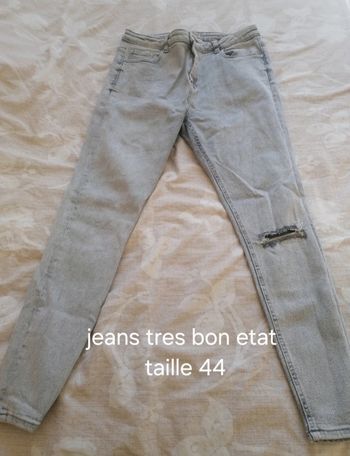 Jeans femme taille 44 très bon état