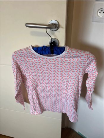 TEE shirt
