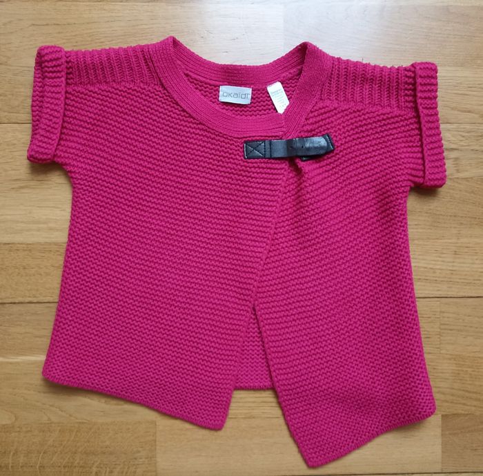 Gilet manches courtes Okaïdi 6 ans