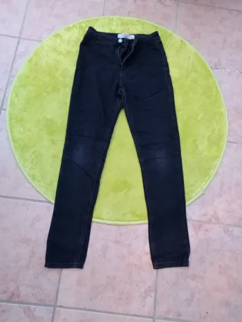 Jean noir Jennyfer taille 34