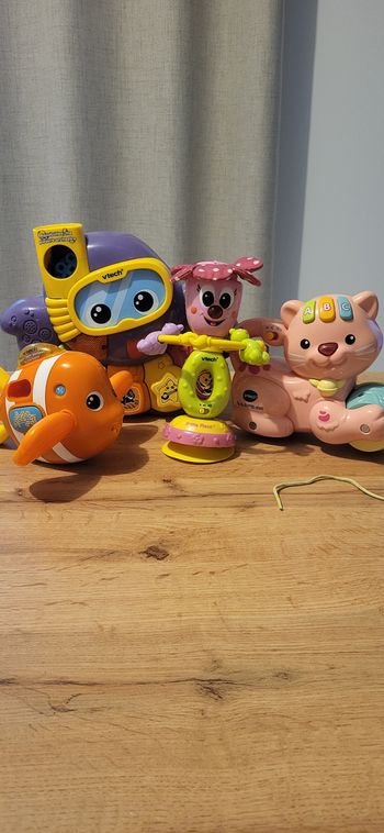 Lot jouets vtech bébé
