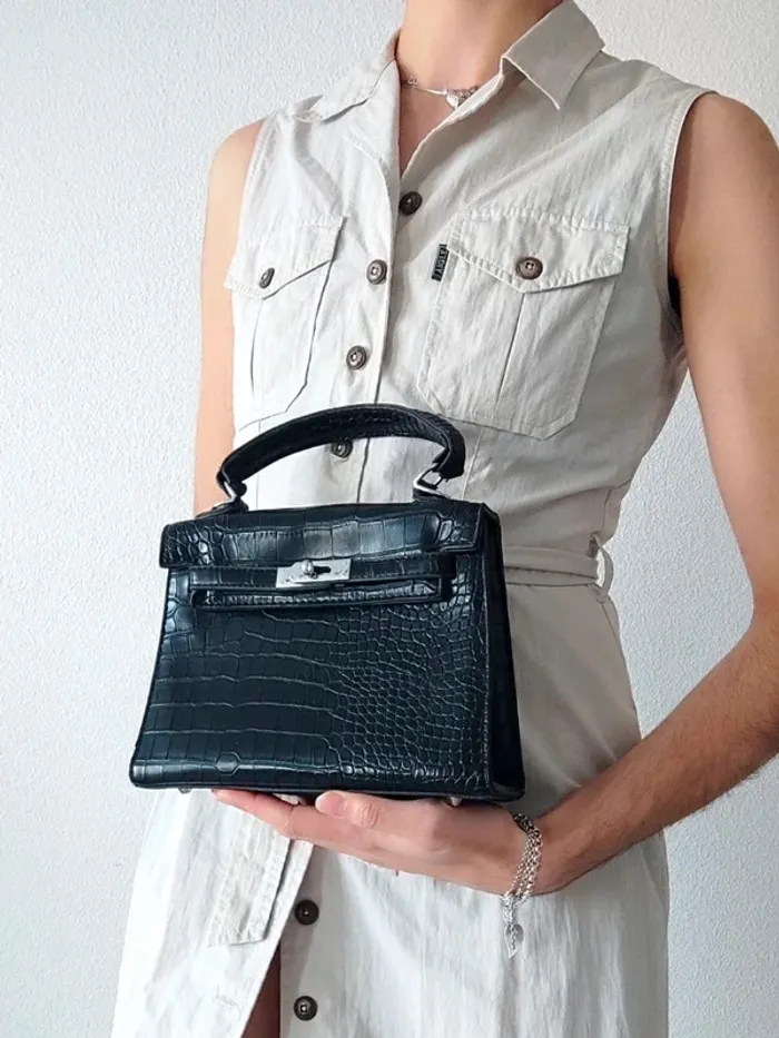 Sac à main noir cuir imitation écaille 80-90 vintage - 22x16x8cm - photo numéro 3