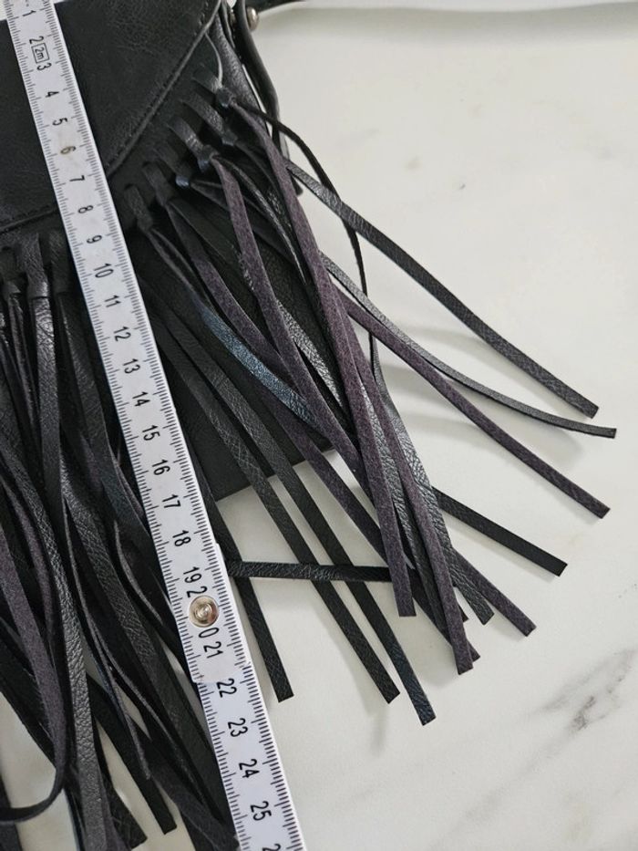 Sacoche à franges cuir noir - photo numéro 10