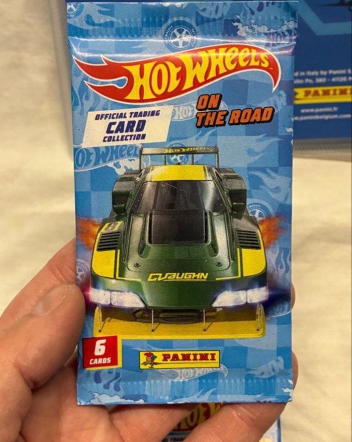Kit panini cartes à collectionner Hotwheels on the Road - photo numéro 8