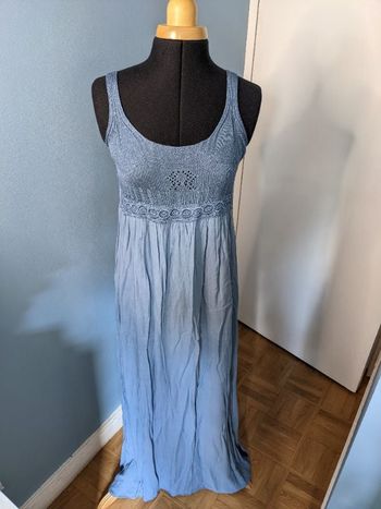 Robe longue bleu fluide taille empire haut en maille T36/38