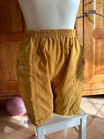 Short femme T 3
