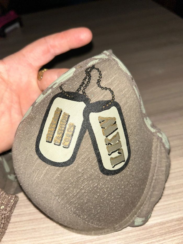 Soutien gorge militaire - photo numéro 2