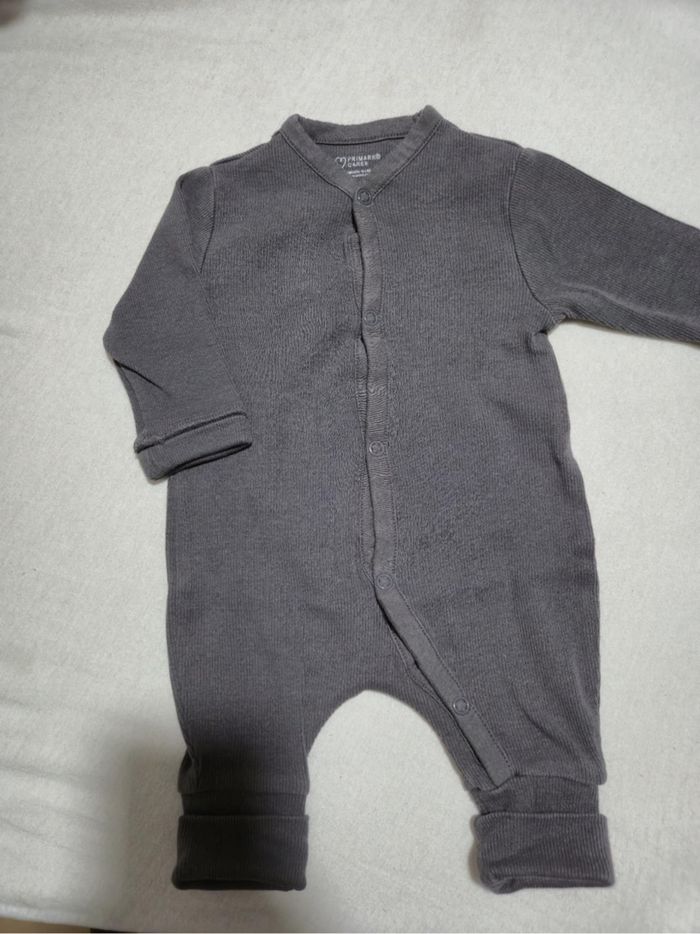 👶 Combinaison bébé Primark – 1 mois