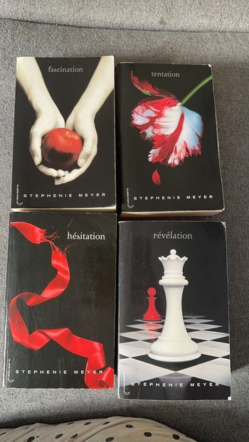Stéphanie meyer révélation hésitation tentation fascination