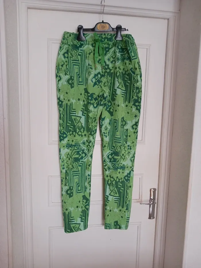 Pantalon neuf Made in Italy
