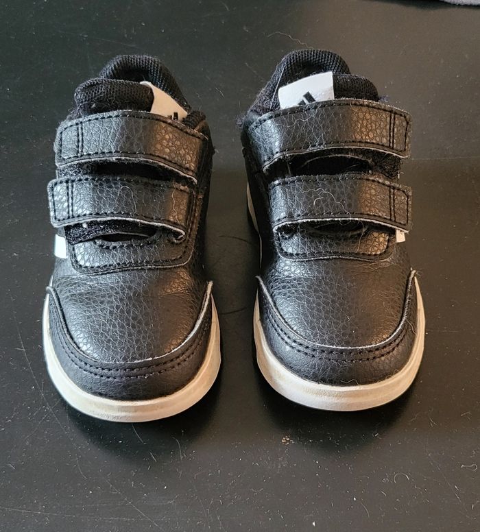 Basket adidas - photo numéro 3