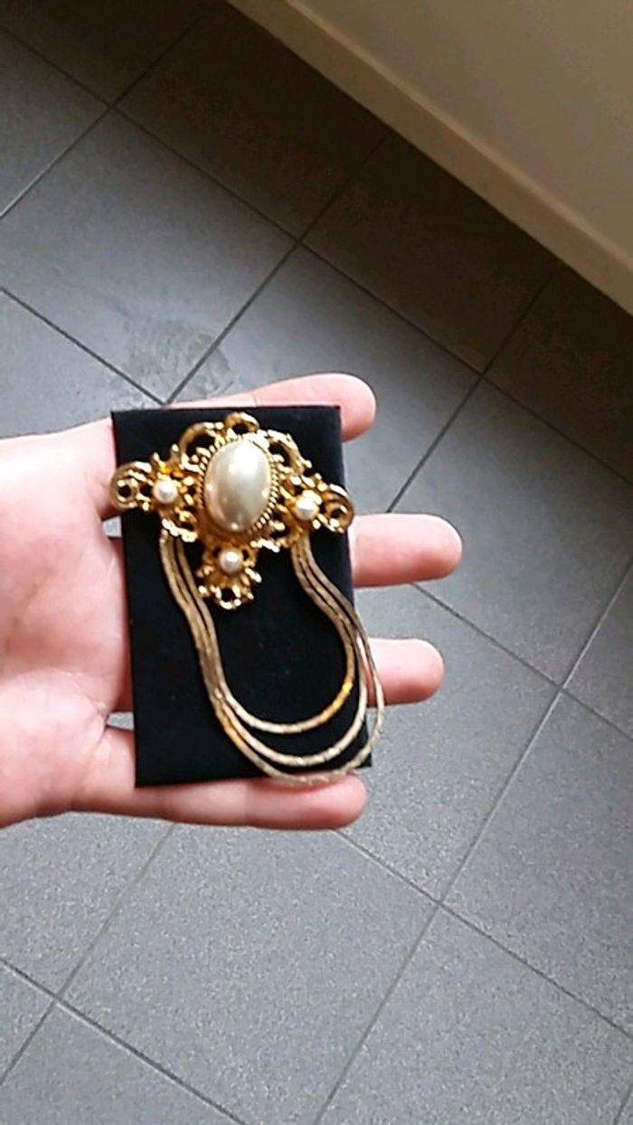 Jolie broche - photo numéro 5